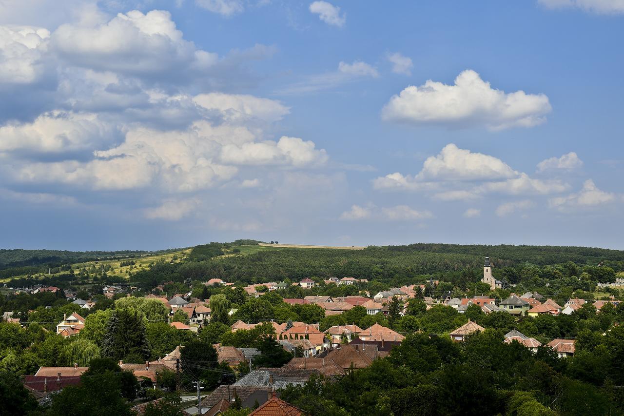 Rajna Villabridge&Spa Bogács Екстериор снимка